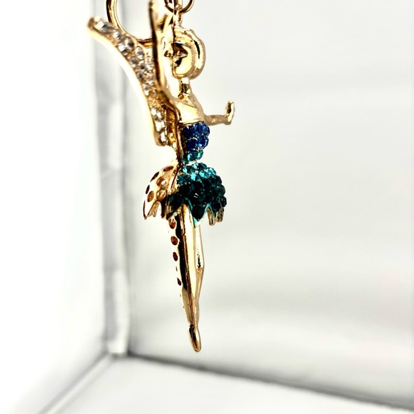 Luxe Boho Keychain & NWT Wristlet Bundle - Lot of 5 - Picture 9 of 10